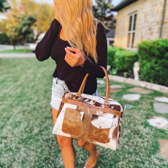 Hair on cowhide duffle weekender tote diaper bag - Picture 2 of 16